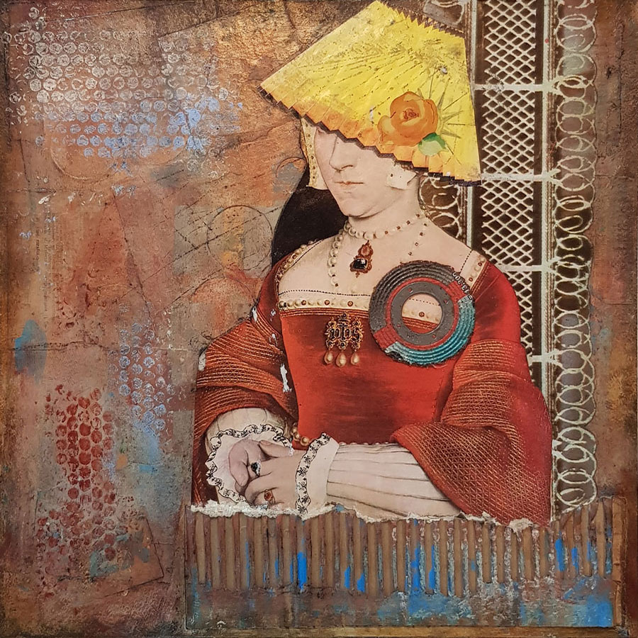 Señora con la pantalla en la cabeza